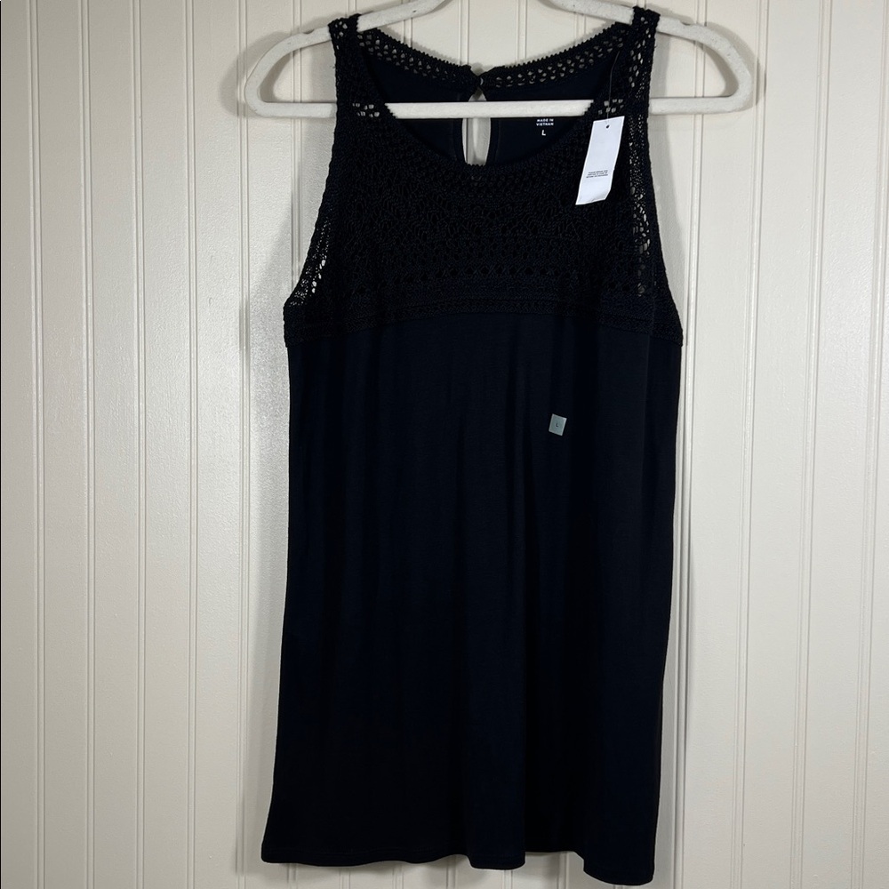 NWT Loft Women’s Black Crochet sleeveless tank top Size Large